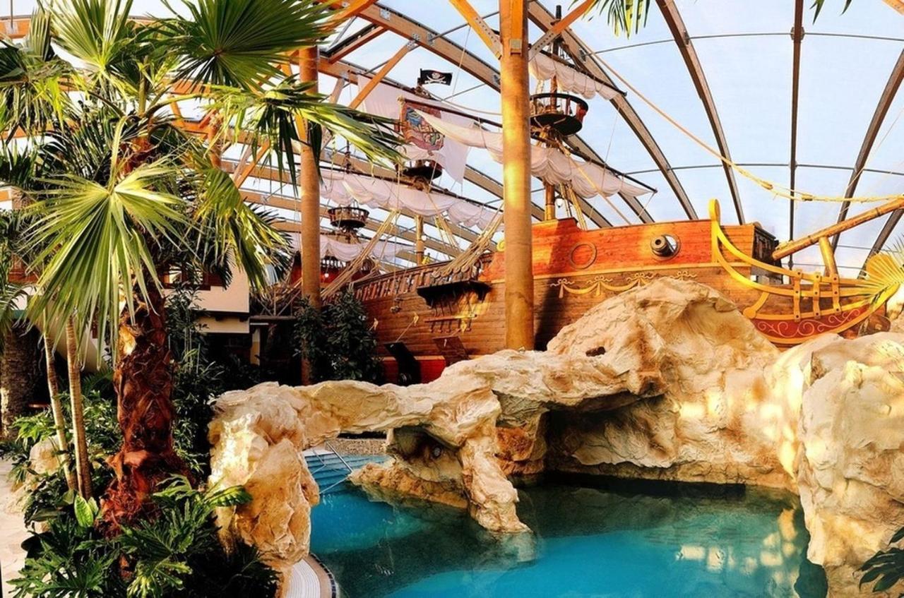 Apartmany Holiday Tatralandia Liptovsky Mikulas Bagian luar foto