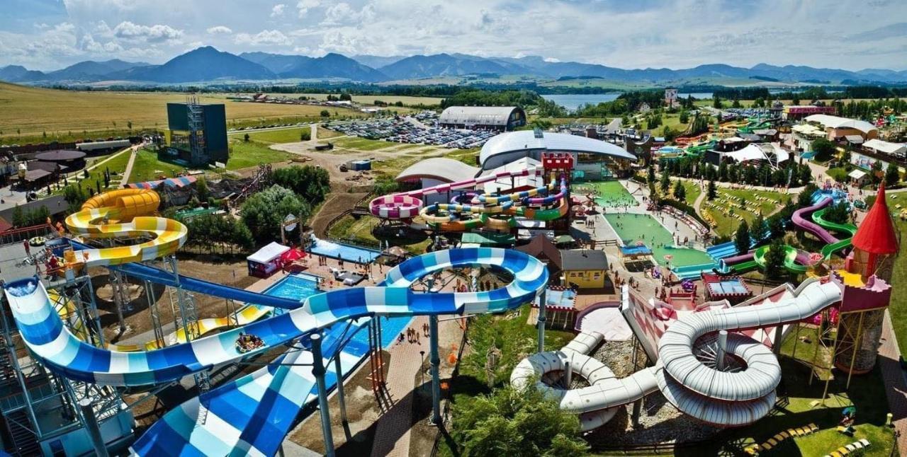 Apartmany Holiday Tatralandia Liptovsky Mikulas Bagian luar foto