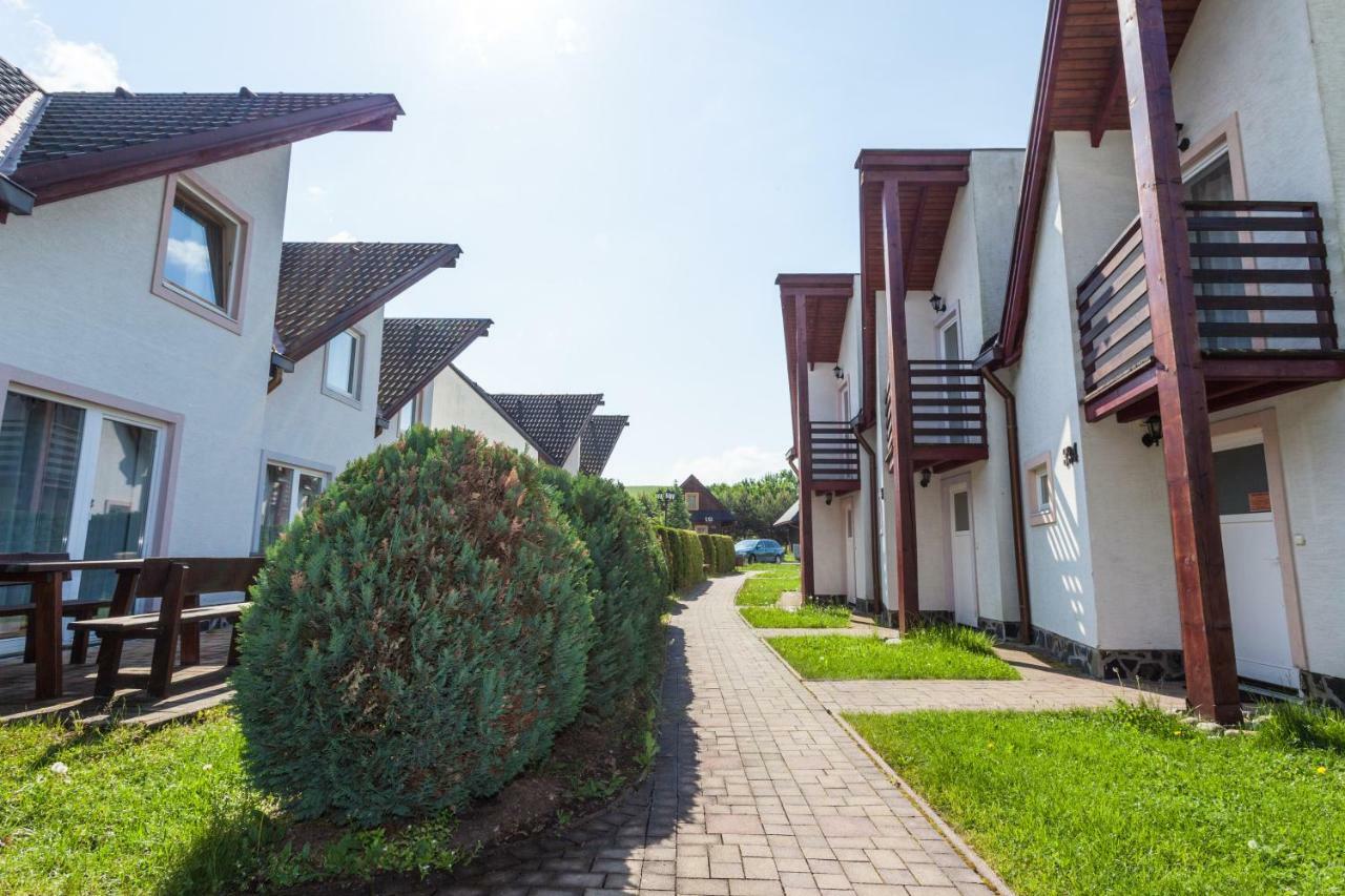 Apartmany Holiday Tatralandia Liptovsky Mikulas Bagian luar foto