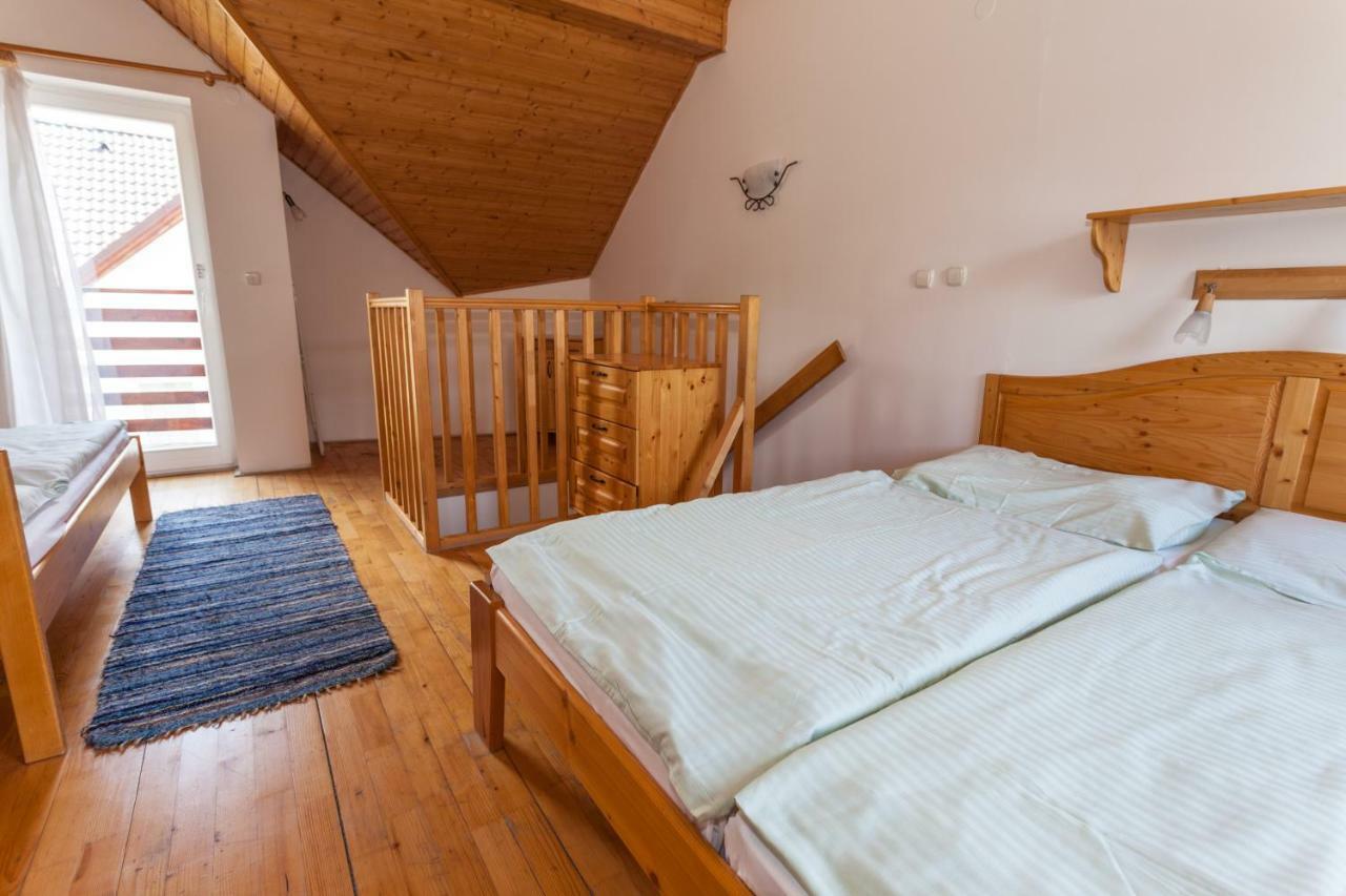 Apartmany Holiday Tatralandia Liptovsky Mikulas Bagian luar foto